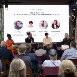 Bühne der republica meine Erde Gründer Pablo Metz, Trendforscherin Stefanie Schillmöller und Lilli Berger Lilli Berger Founder of VYVYT und farvel dem ersten virutellen 3D Erinnerungsraum