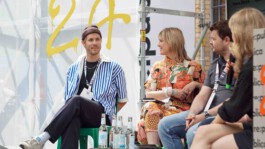 republica 2024 Lilli Berger Founder of VYVYT und farvel dem ersten virutellen 3D Erinnerungsraum